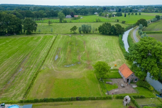 Wapenveld - Prachtig perceel aan rivier