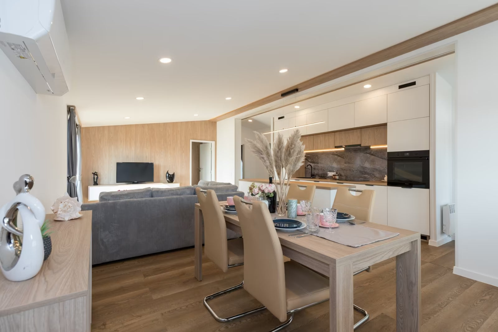 Miami Beach Lodge